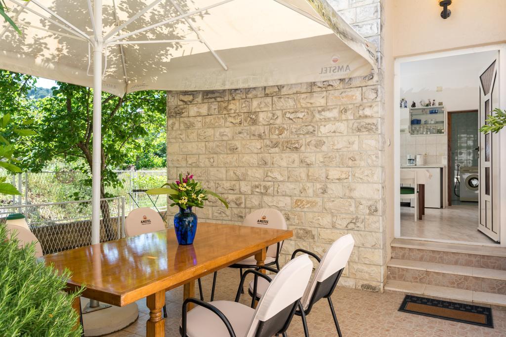 Apartments Coce Trogir Exterior foto