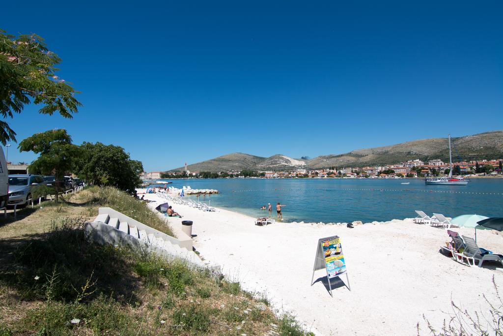 Apartments Coce Trogir Exterior foto